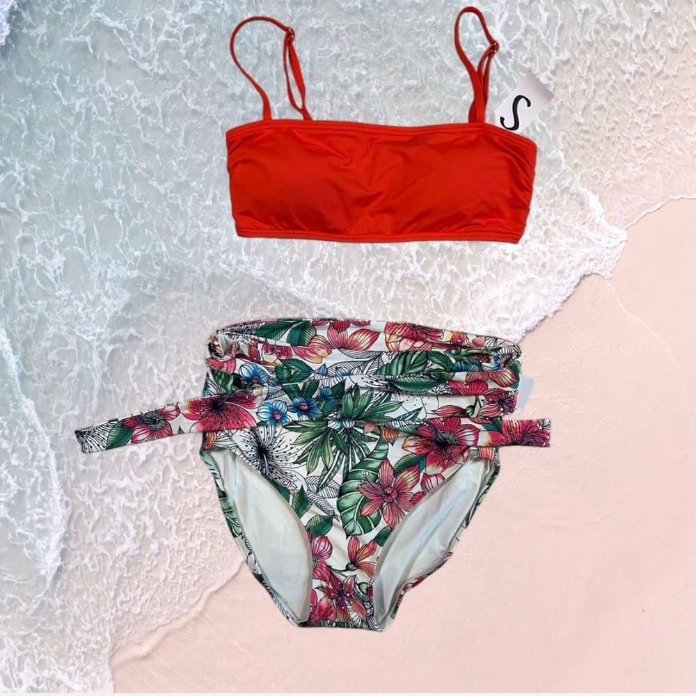 Vince Camuto Coco Reef Bold Red tropical Swimwear high rise belted size S